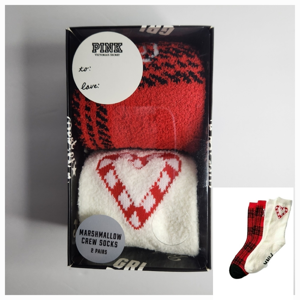 NWT Victoria's Secret PINK Holiday Marshmallow crew socks. Red,White,Blk. OS.